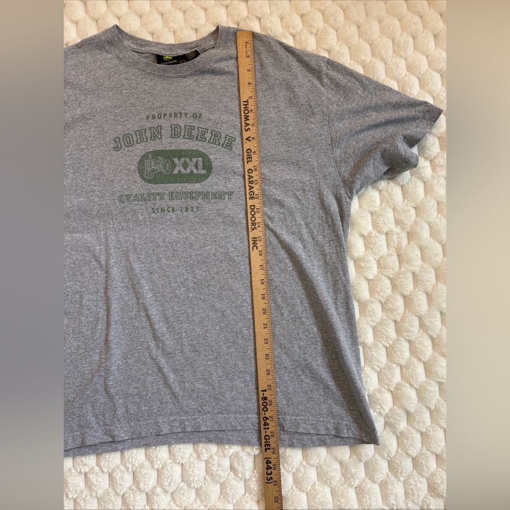 John Deer Short Sleeve Crewneck T- Shirt Gray Size XL Farm Casual - Picture 10 of 10
